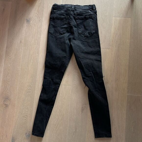 Kate Skinny Jeans, Distressed Black, Size 27 - Picture 2 of 11